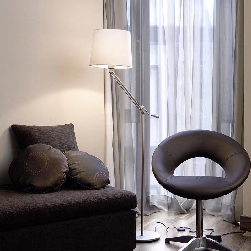 Lampa podłogowa Loneria