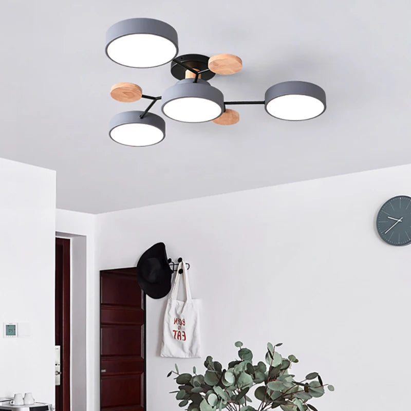 Współczesna smukła metalowa lampa sufitowa- Ręcznie wykończona