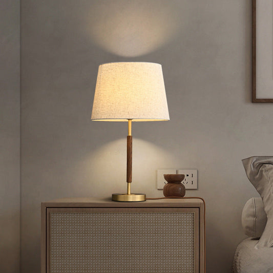 Retro cylindryczna lampka stołowa nocna metaliczne wykończenie