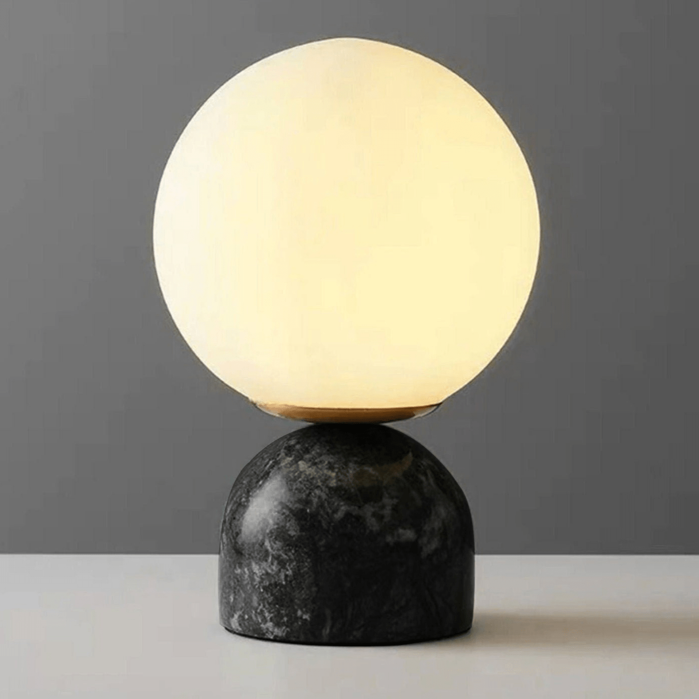 Nowoczesna lampa stołowa Orb Glow Kompaktowe światło otoczenia