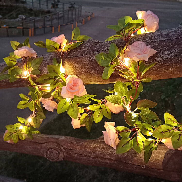 Wodoodporna lampa zewnętrzna LED z łańcuchem świetlnym w kształcie róż