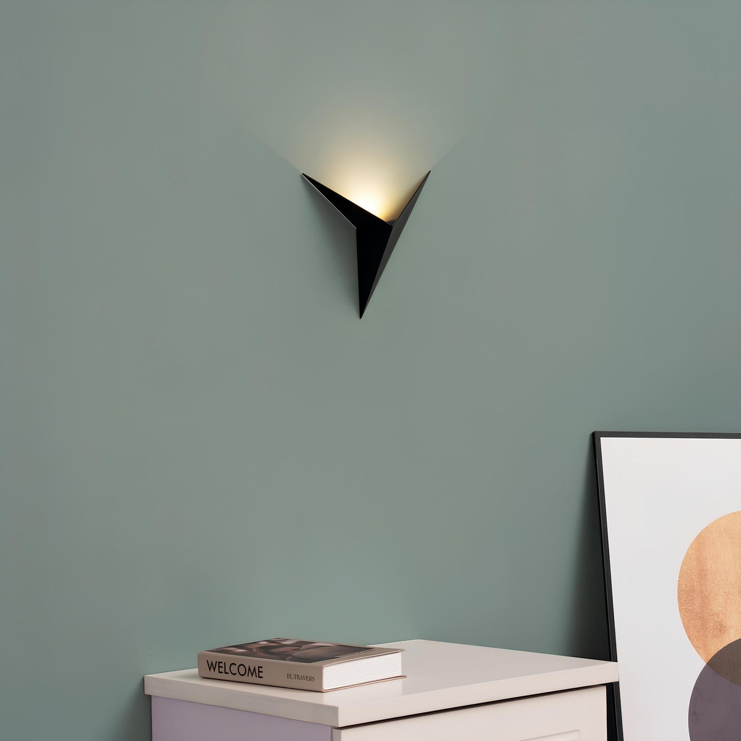 Minimalist wall lamp in the shape of a triangle with the option of warm or cool light