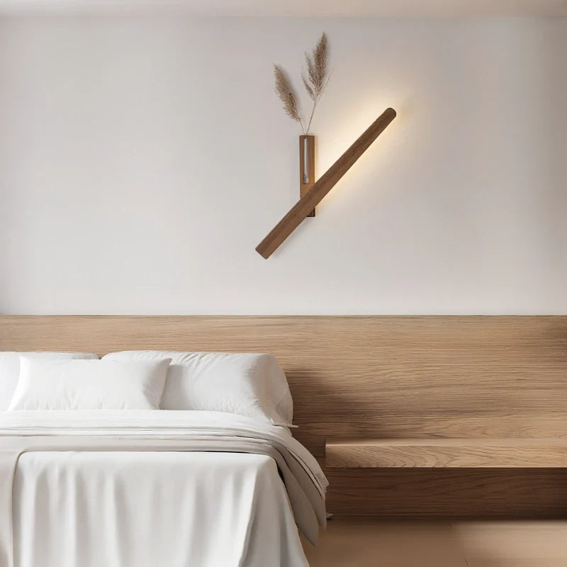 Nowoczesna lampa obrotowa z wazonem – kinkiet z dotykowym sterowaniem