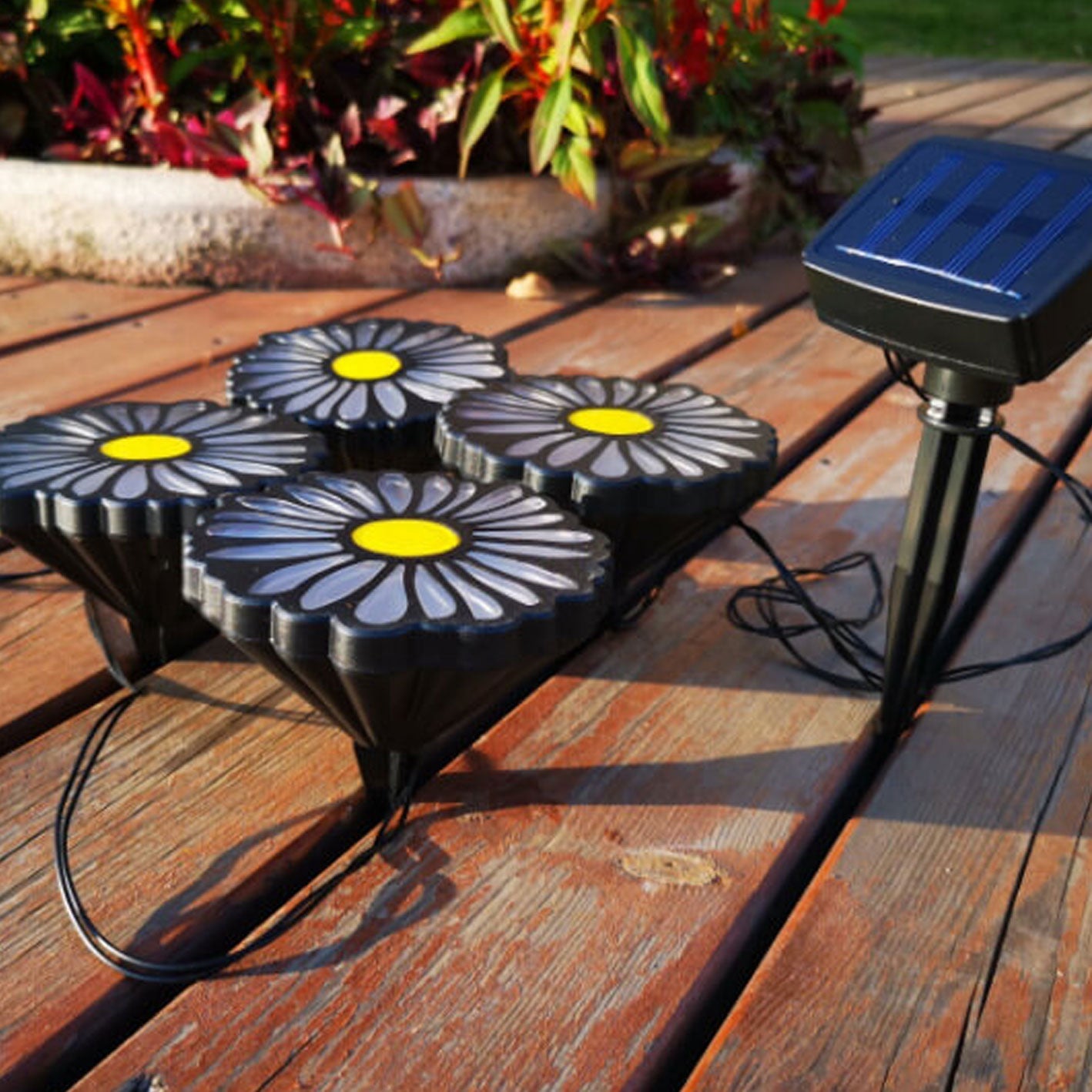 Nowoczesna lampka ogrodowa Daisy Solar String Lights do ogrodu