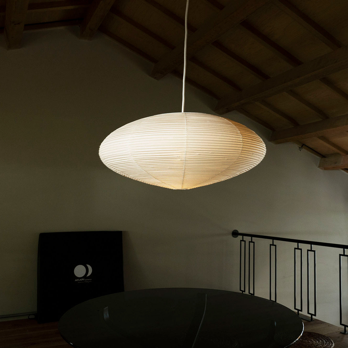 Okrągła Lampa Wisząca Japandi