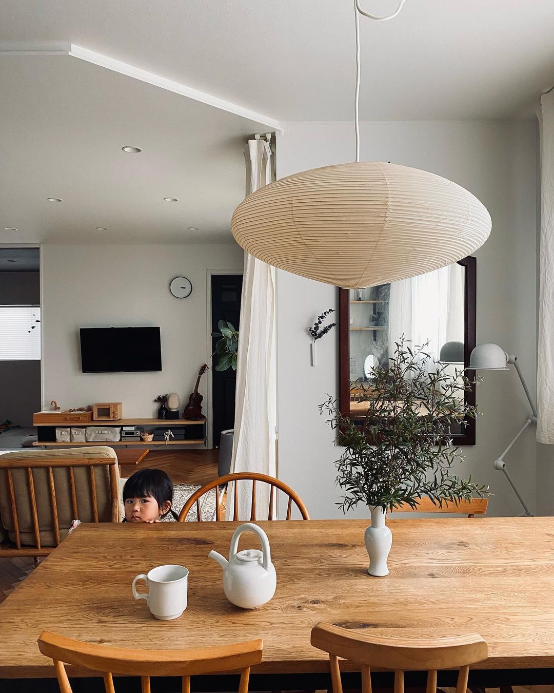 Okrągła Lampa Wisząca Japandi