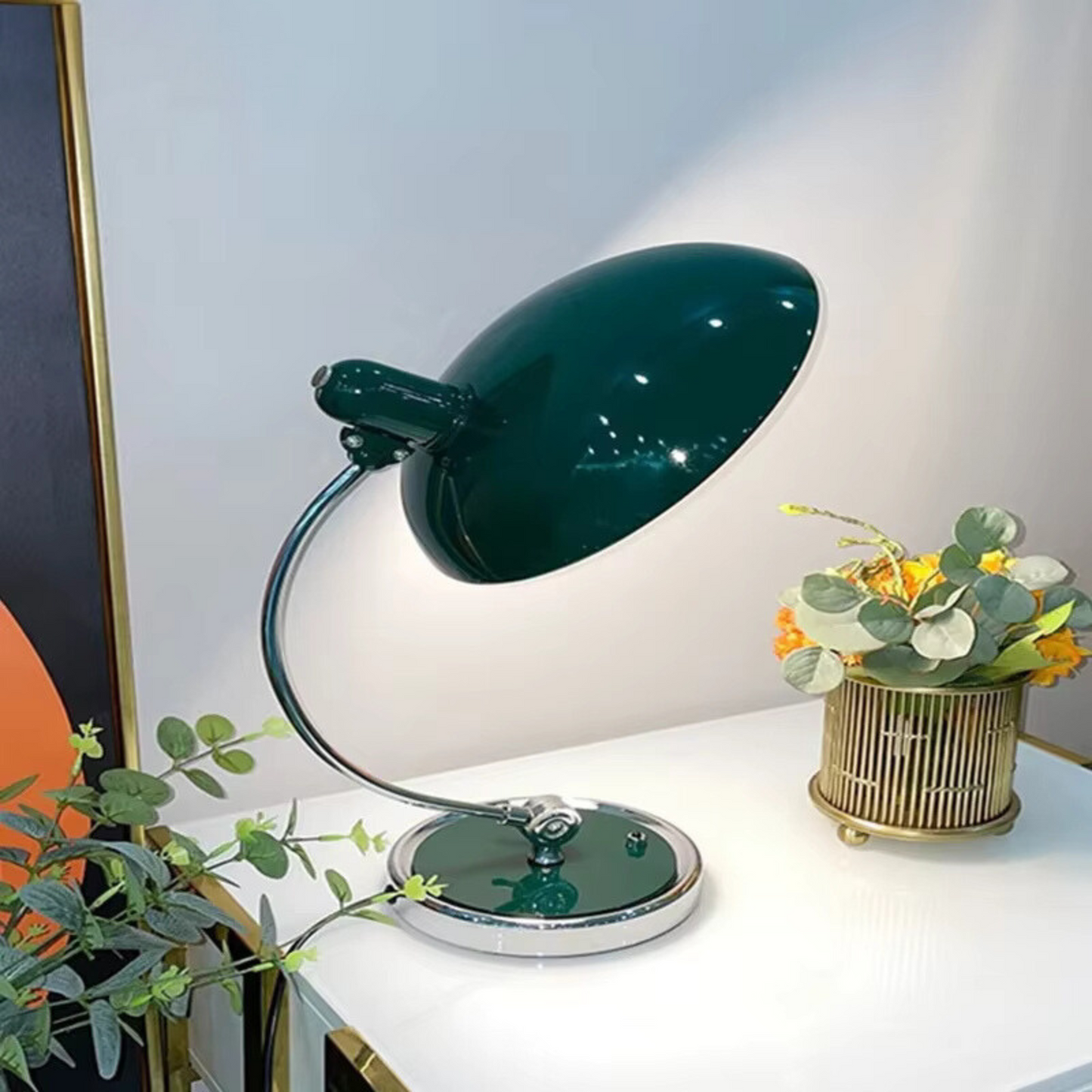 Stylowa chromowana łukowa lampka biurkowa do wnętrz