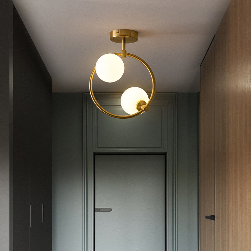 Skandynawska lampa sufitowa LED w kształcie kuli, montowana częściowo wpuszczana