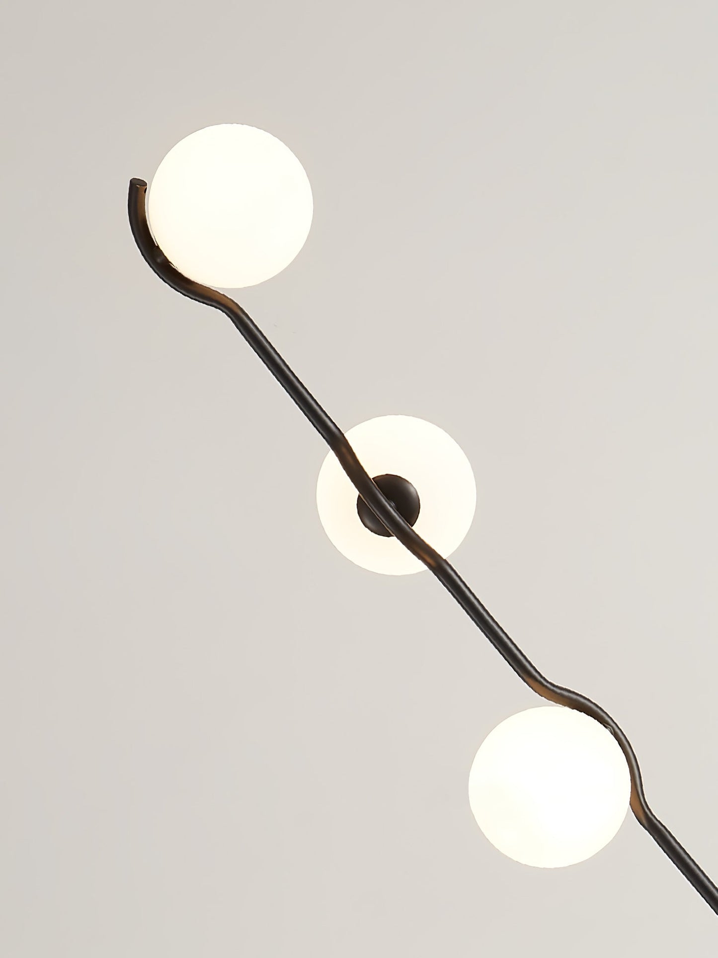 Lampa podłogowa Norvia