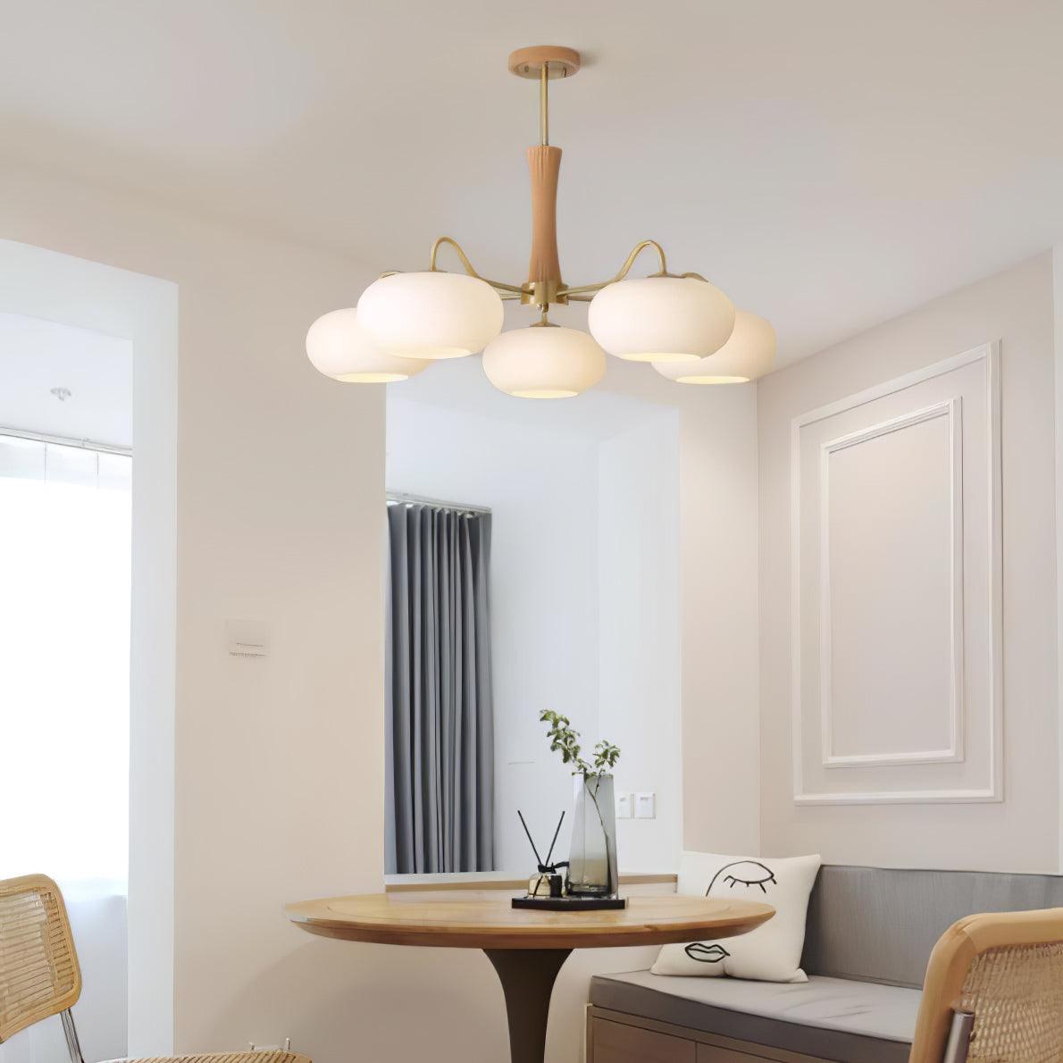 Artystyczna szklana lampa wisząca z połowy wieku z drewnianą podstawą