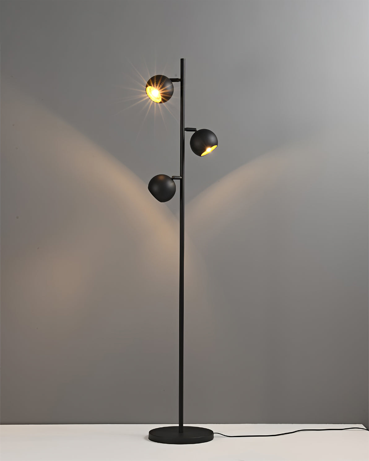 Lampa podłogowa Tavero