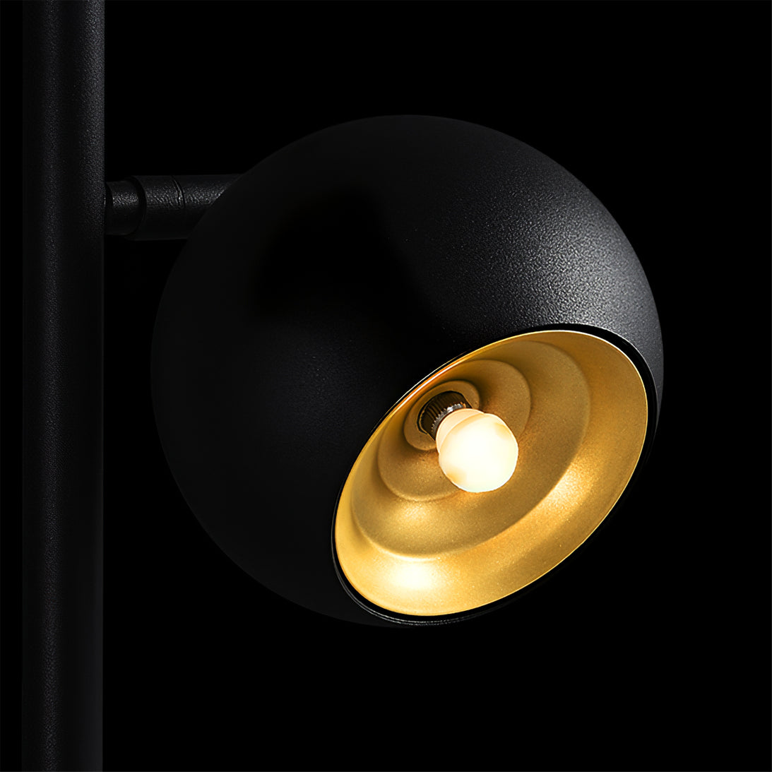Lampa podłogowa Tavero