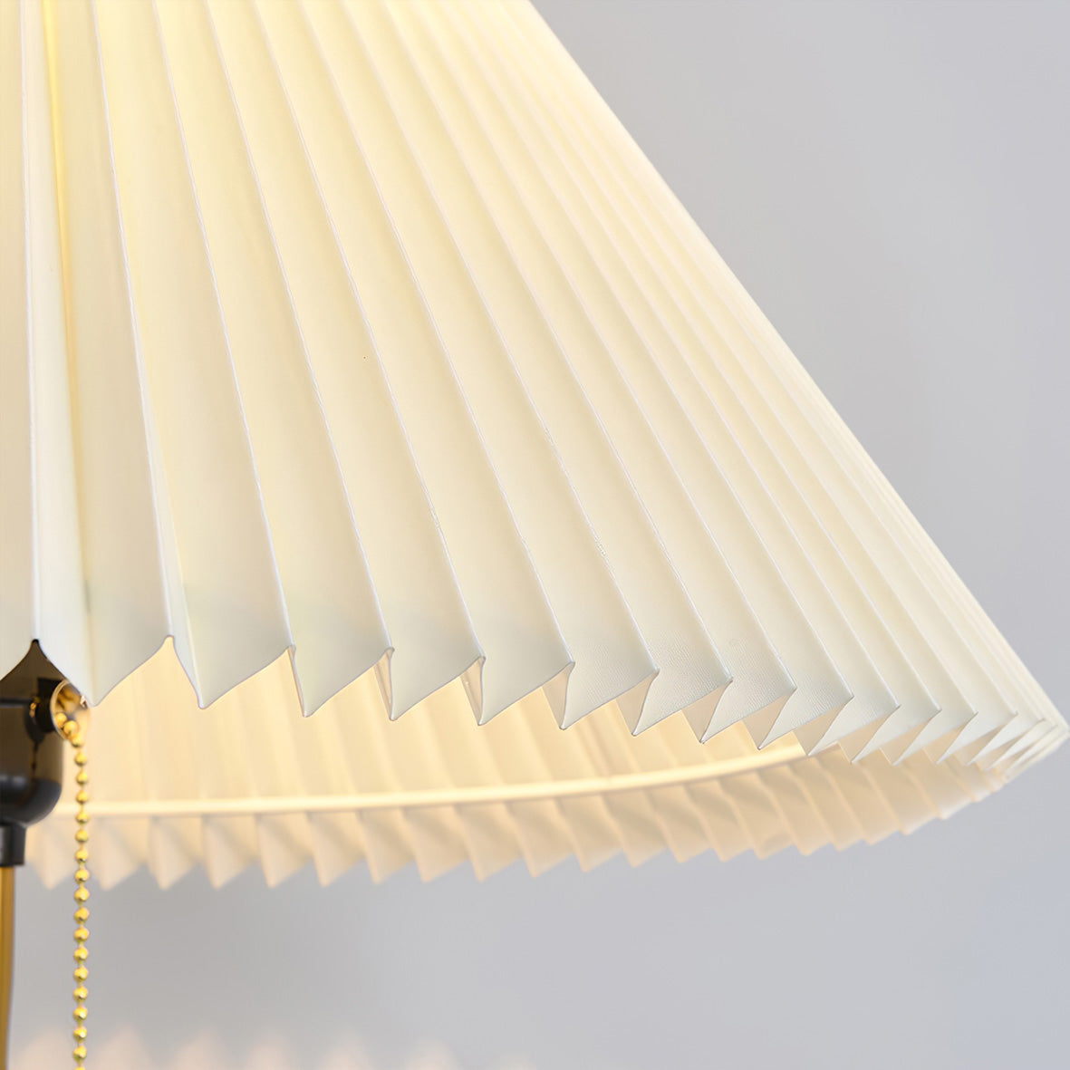 Lampa podłogowa Serava