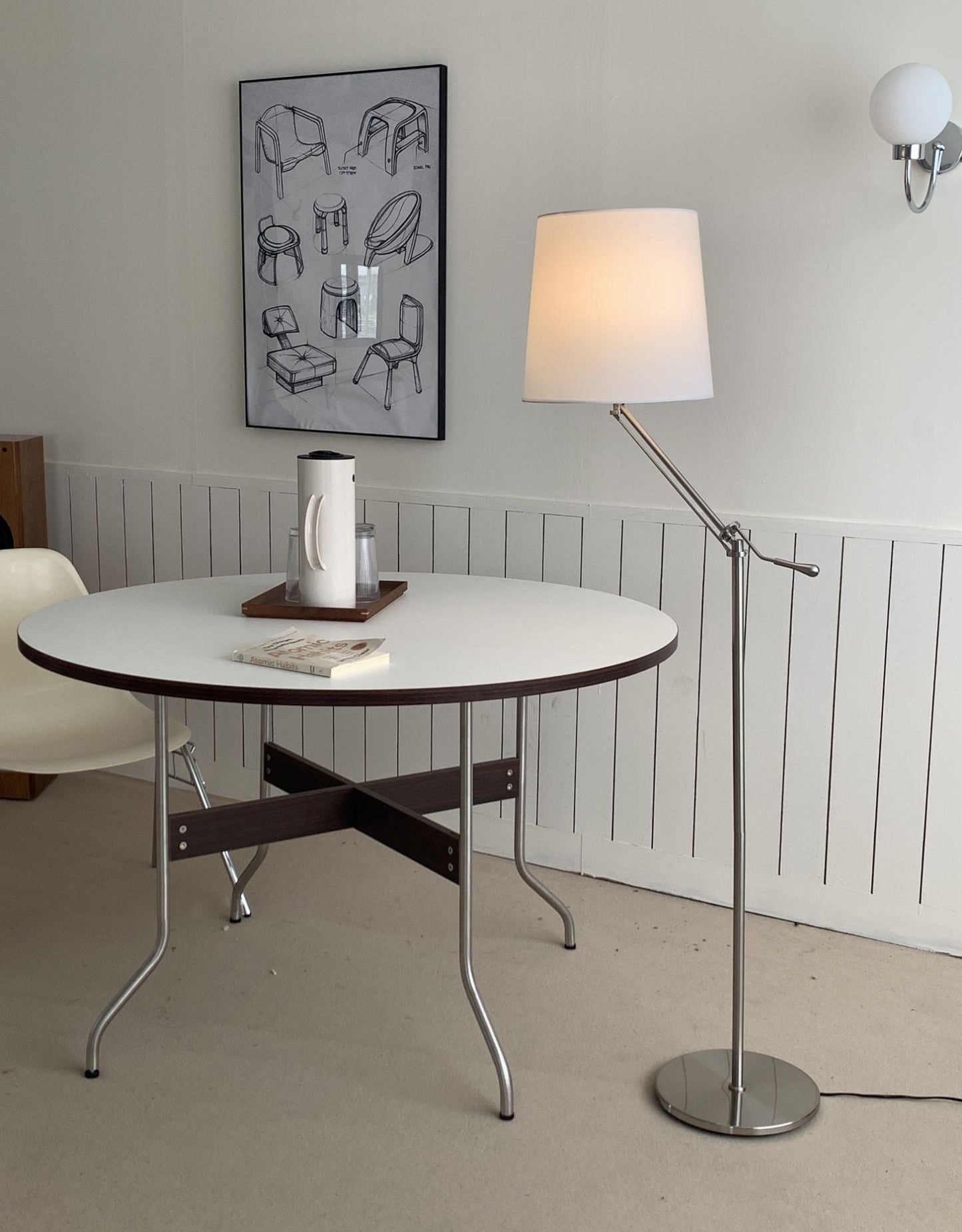 Lampa podłogowa Loneria
