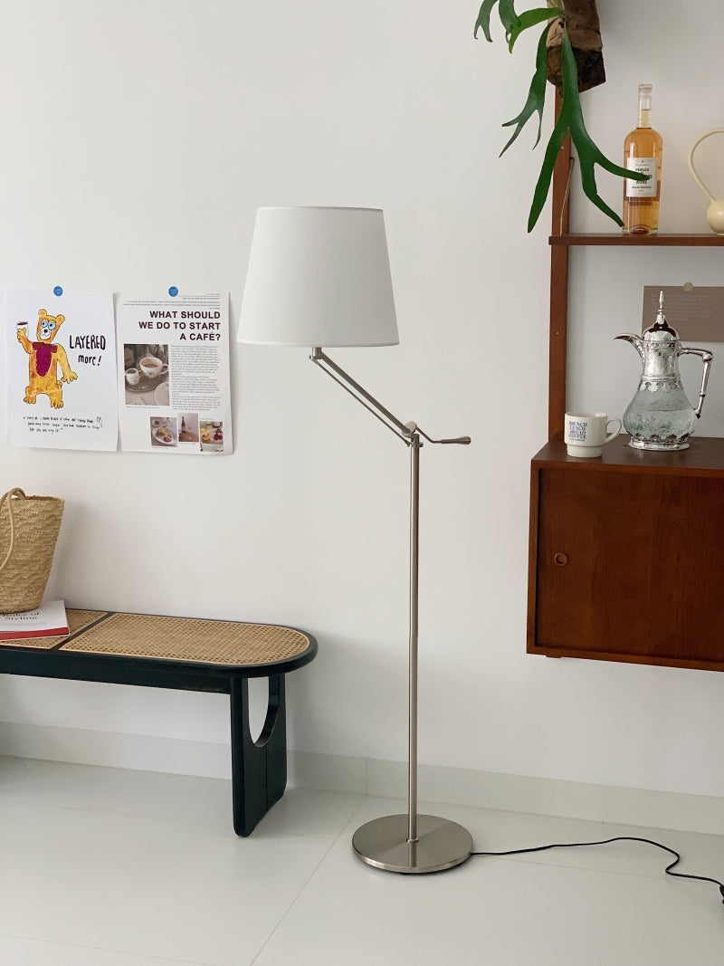 Lampa podłogowa Loneria