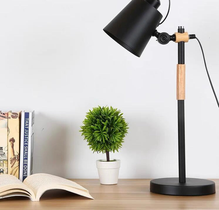 Minimalistyczna lampka nocna do sypialni w stylu skandynawskim z oświetleniem LED