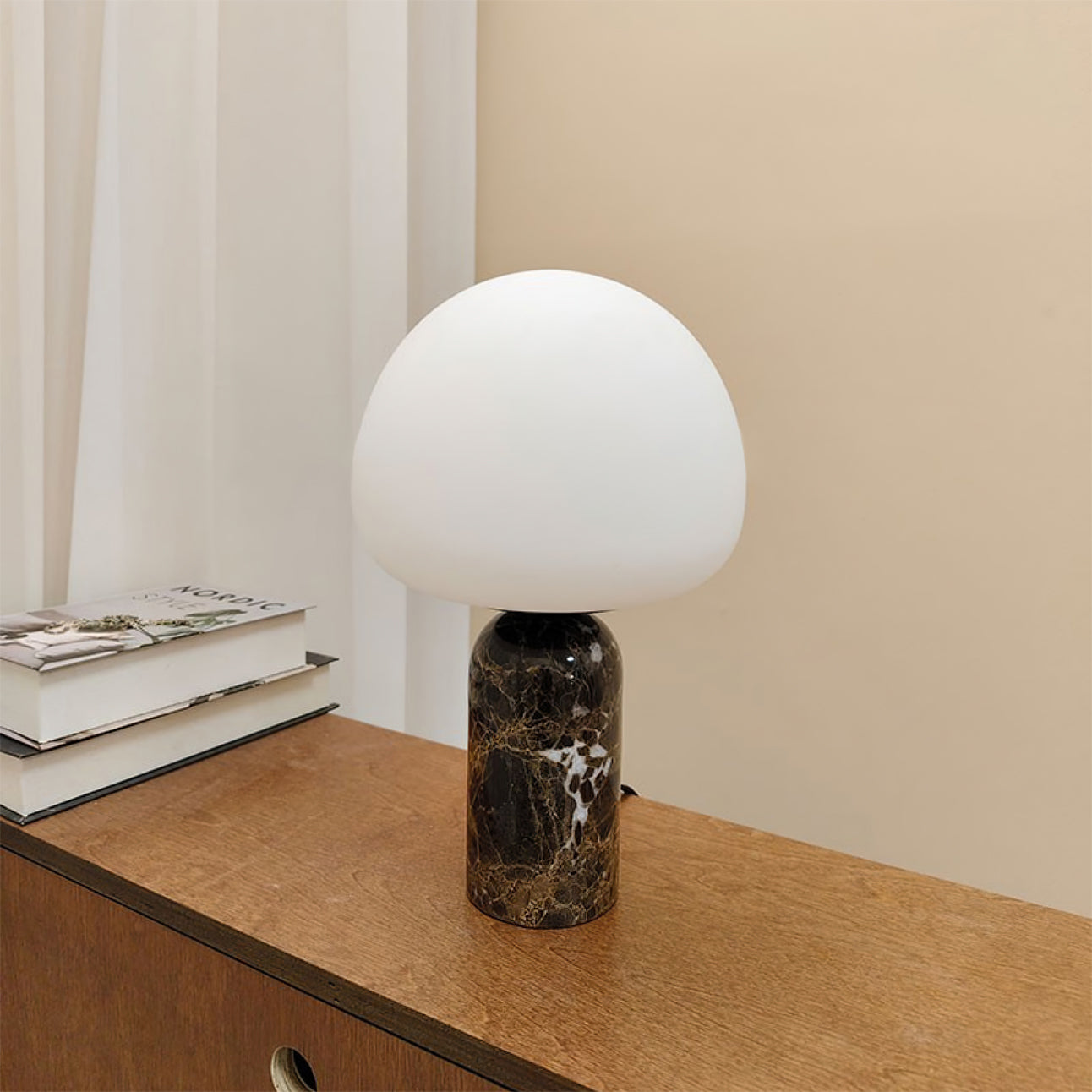 Lampa stołowa Delviro