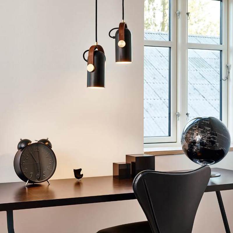 Stylowa lampa wisząca w marynistycznym stylu do salonu i loftu