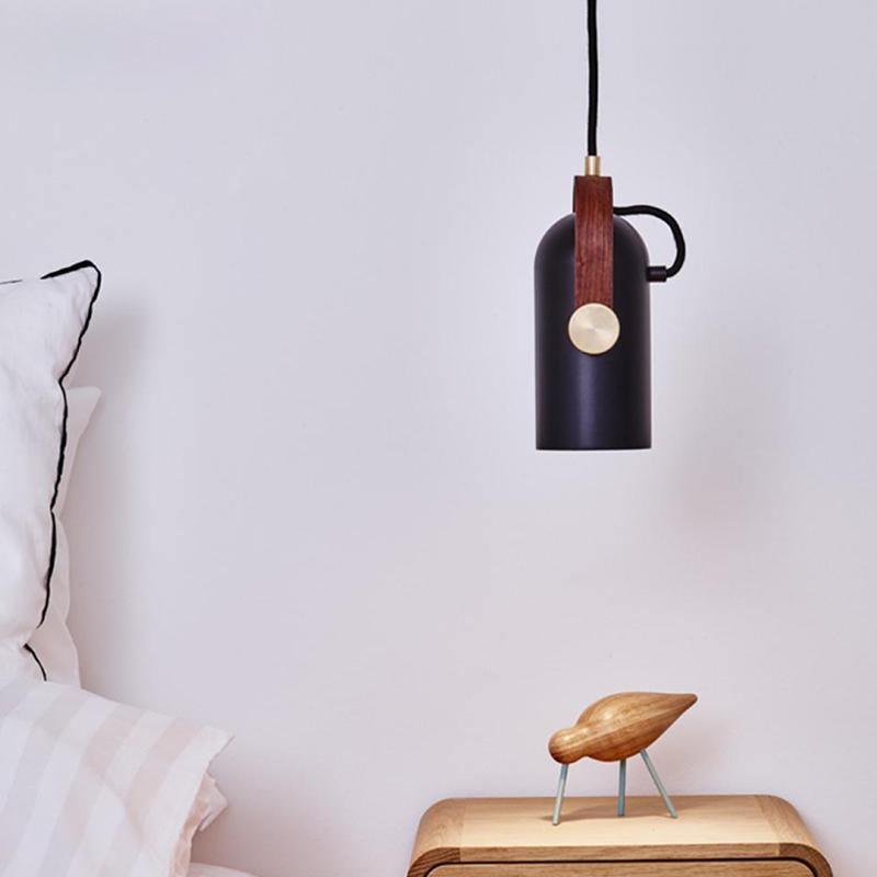Stylowa lampa wisząca w marynistycznym stylu do salonu i loftu