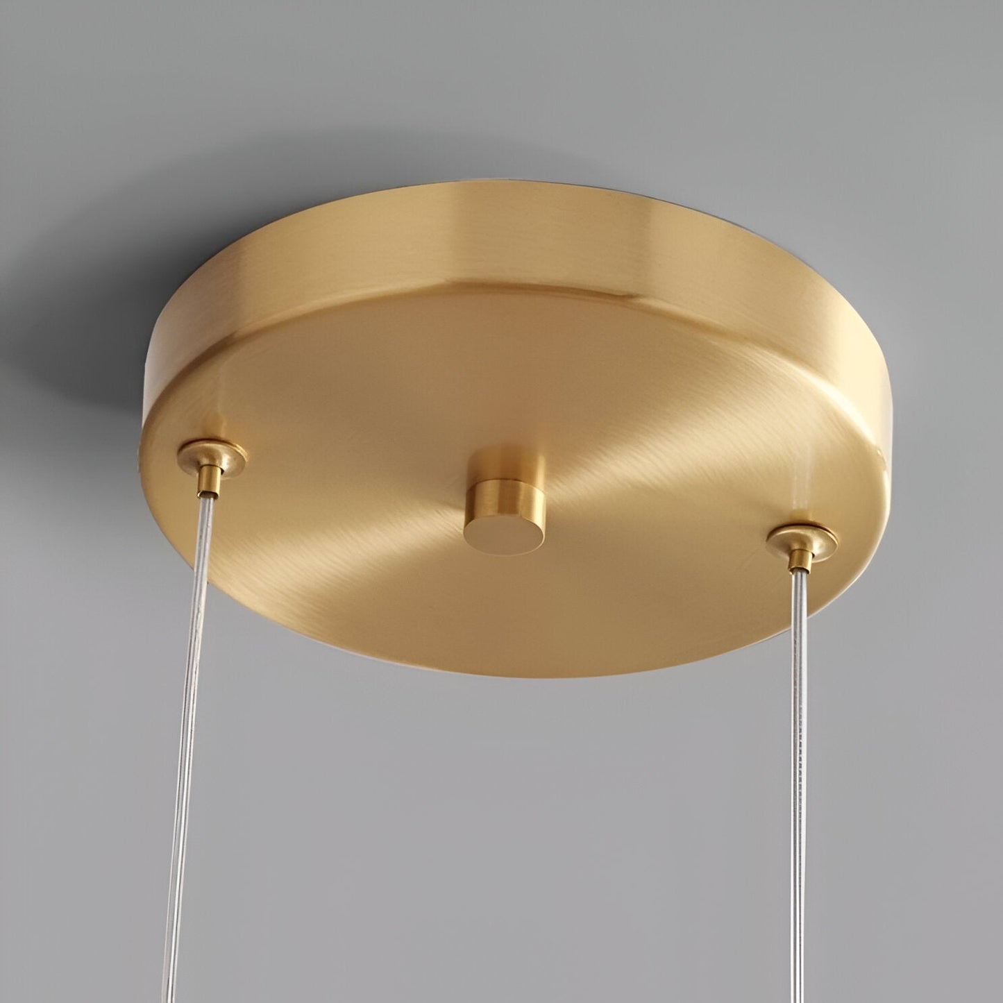 Lampa wisząca w stylu mid-century z trzema kloszami i regulowanymi przewodami