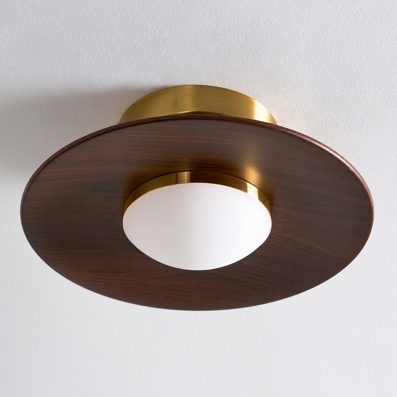 Klasyczna Kompaktowa Lampa Sufitowa