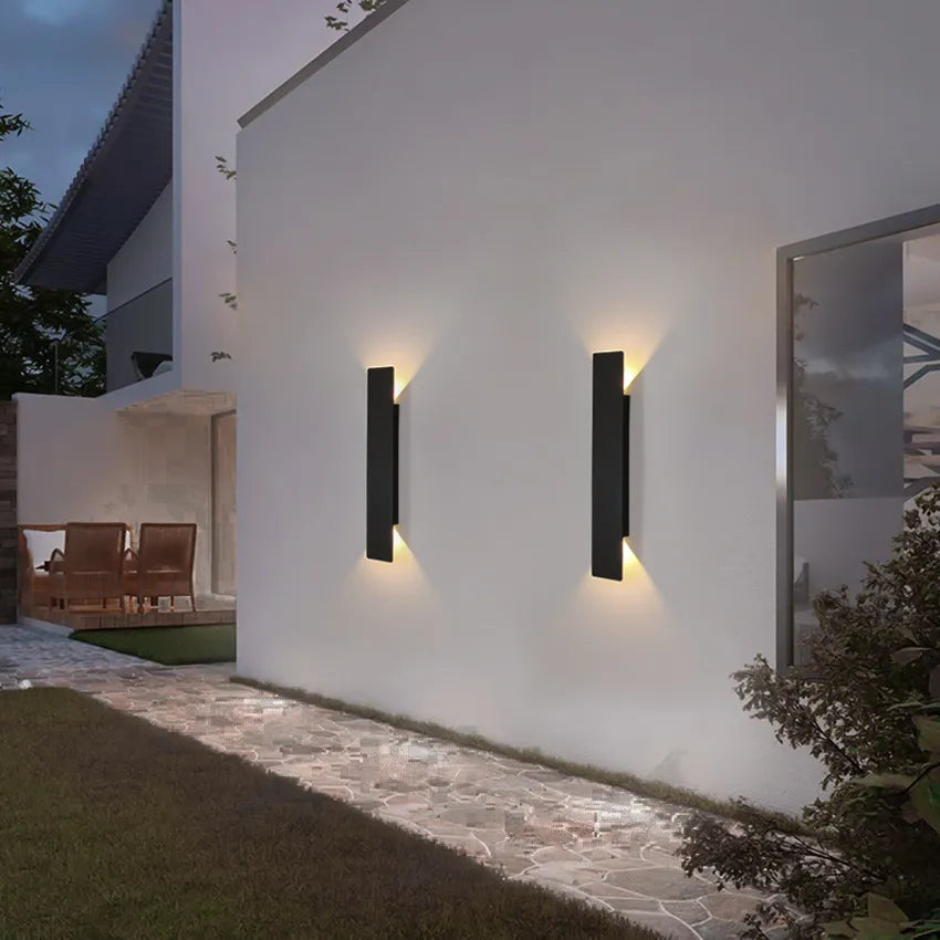 Wszechstronna dwustronna wodoodporna lampa ścienna do nowoczesnych wnętrz