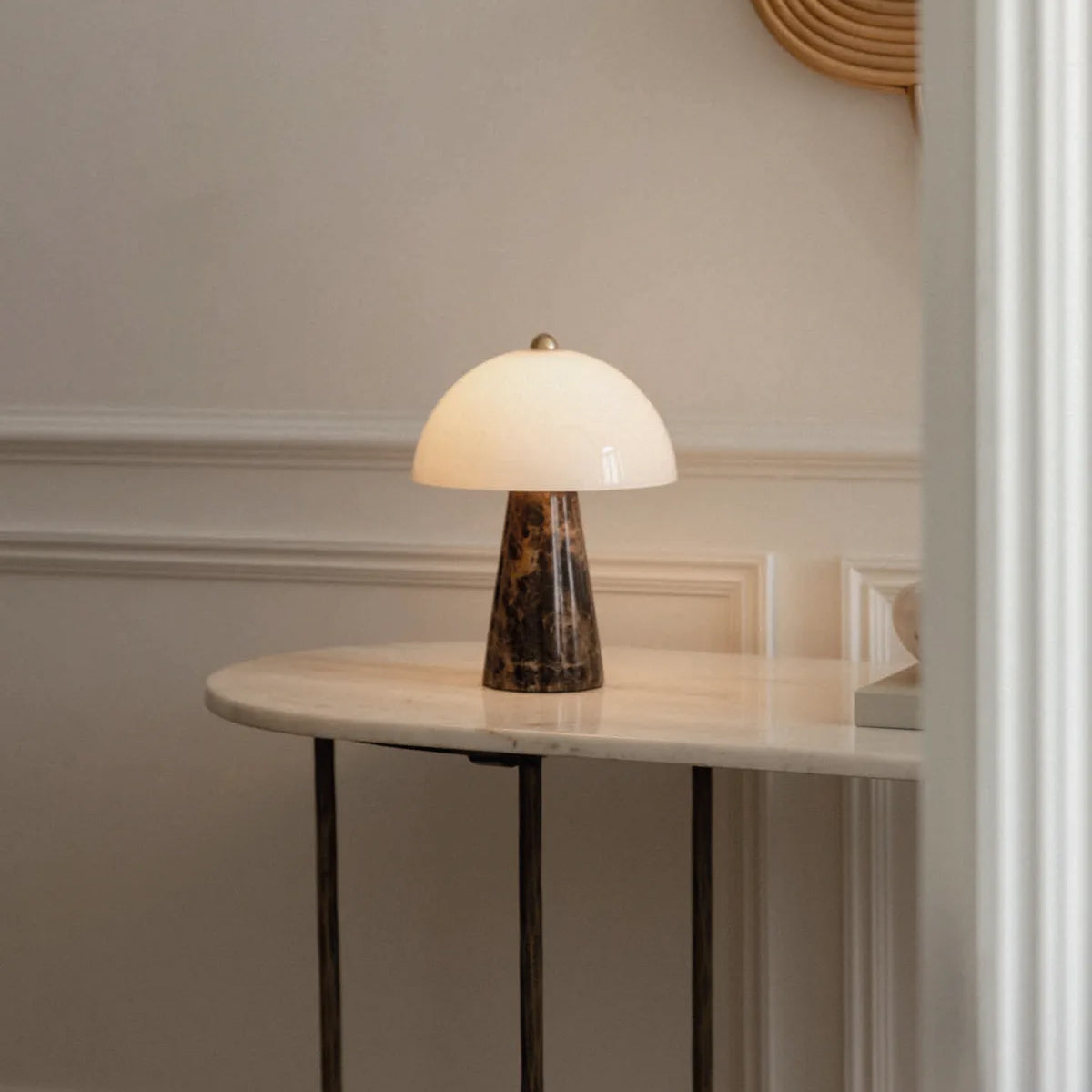 Lampa stołowa Belvaro