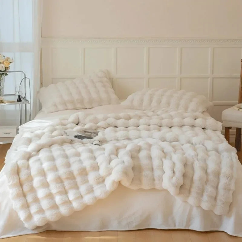 Luxurious cozy soft double-sided rabbit fur imitation blanket for bed and sofa