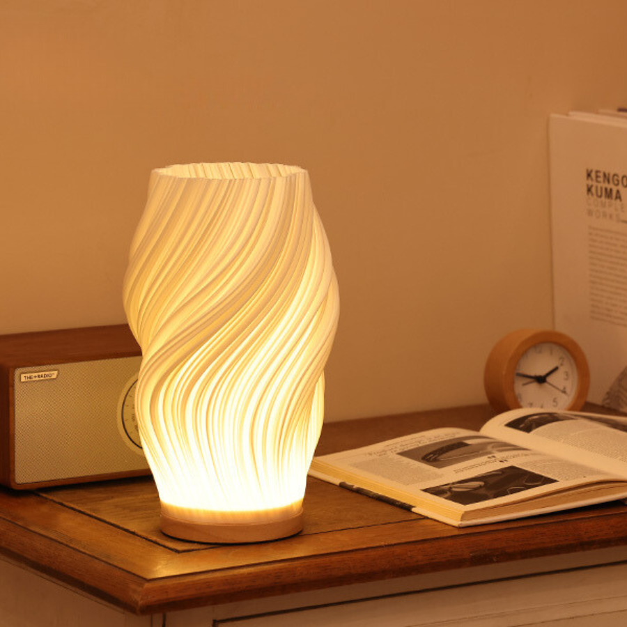 Lampa stołowa Wave LED z drewnianą podstawą i regulowanym natężeniem światła