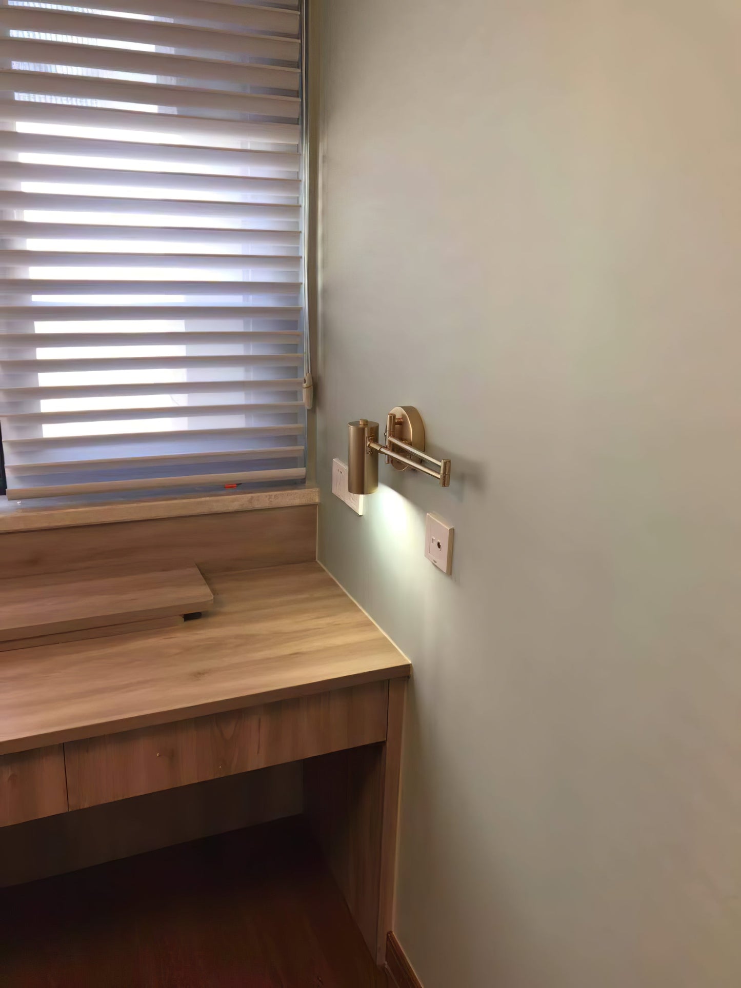 Minimalistyczna Wewnętrzna Lampa Ścienna LED do Domu