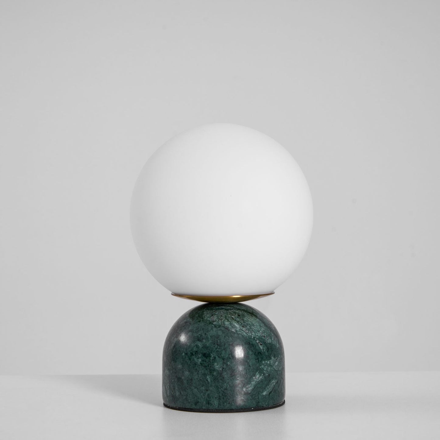 Nowoczesna lampa stołowa Orb Glow Kompaktowe światło otoczenia