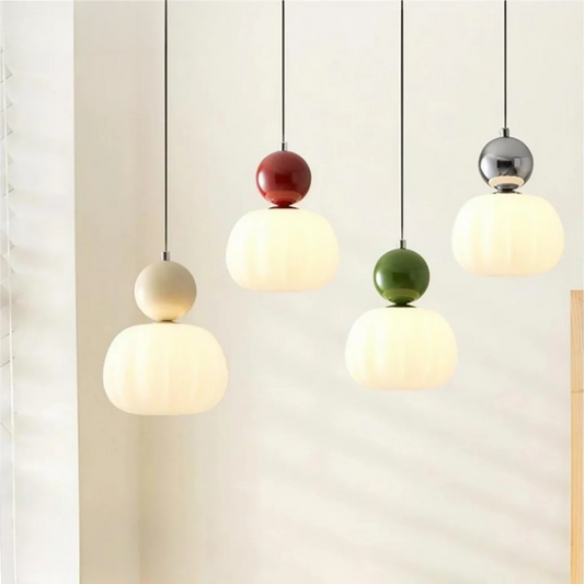 Szklana lampa wisząca Sphere do nowoczesnych wnętrz