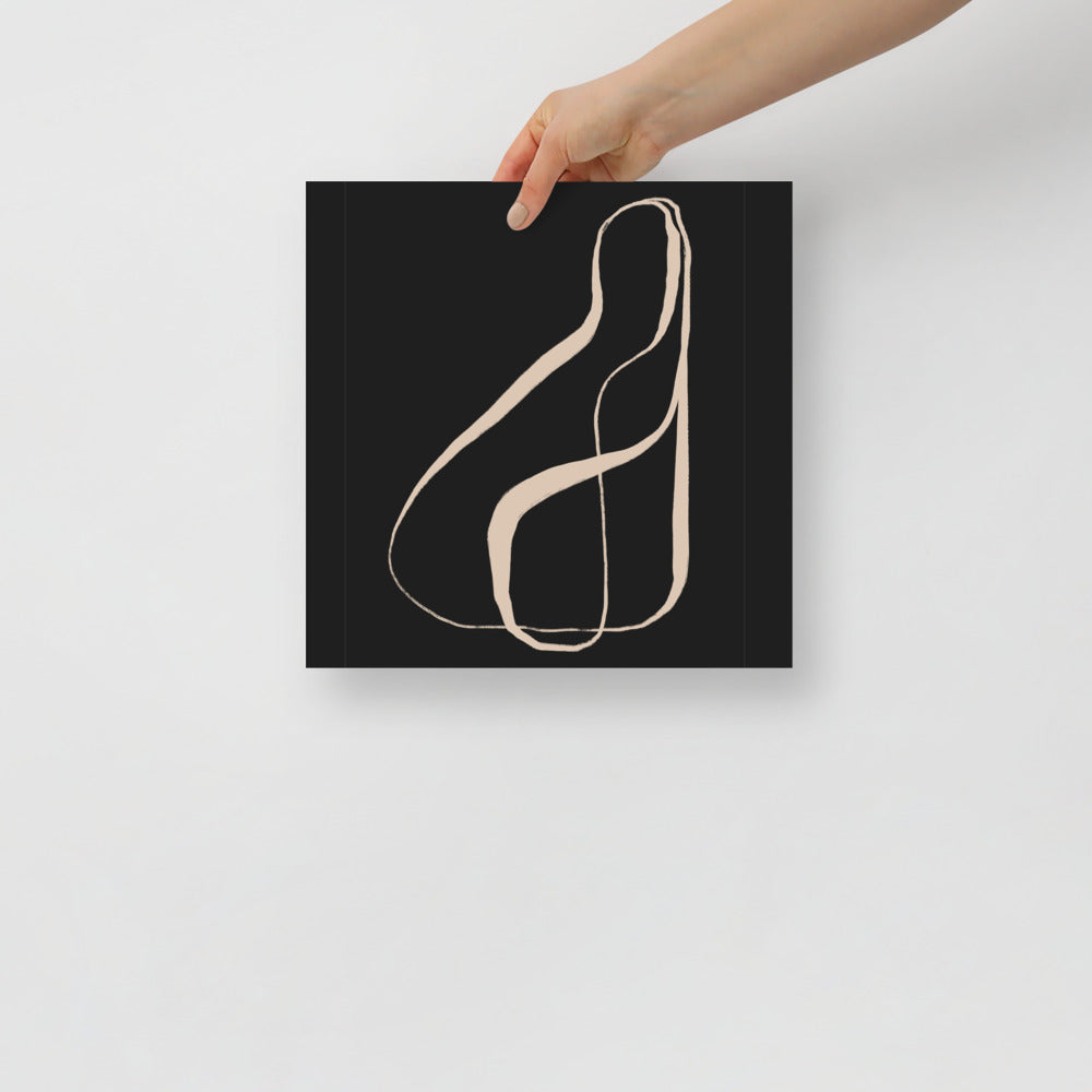 Grafika ścienna z motywem kaligrafii – minimalistyczny projekt typograficzny