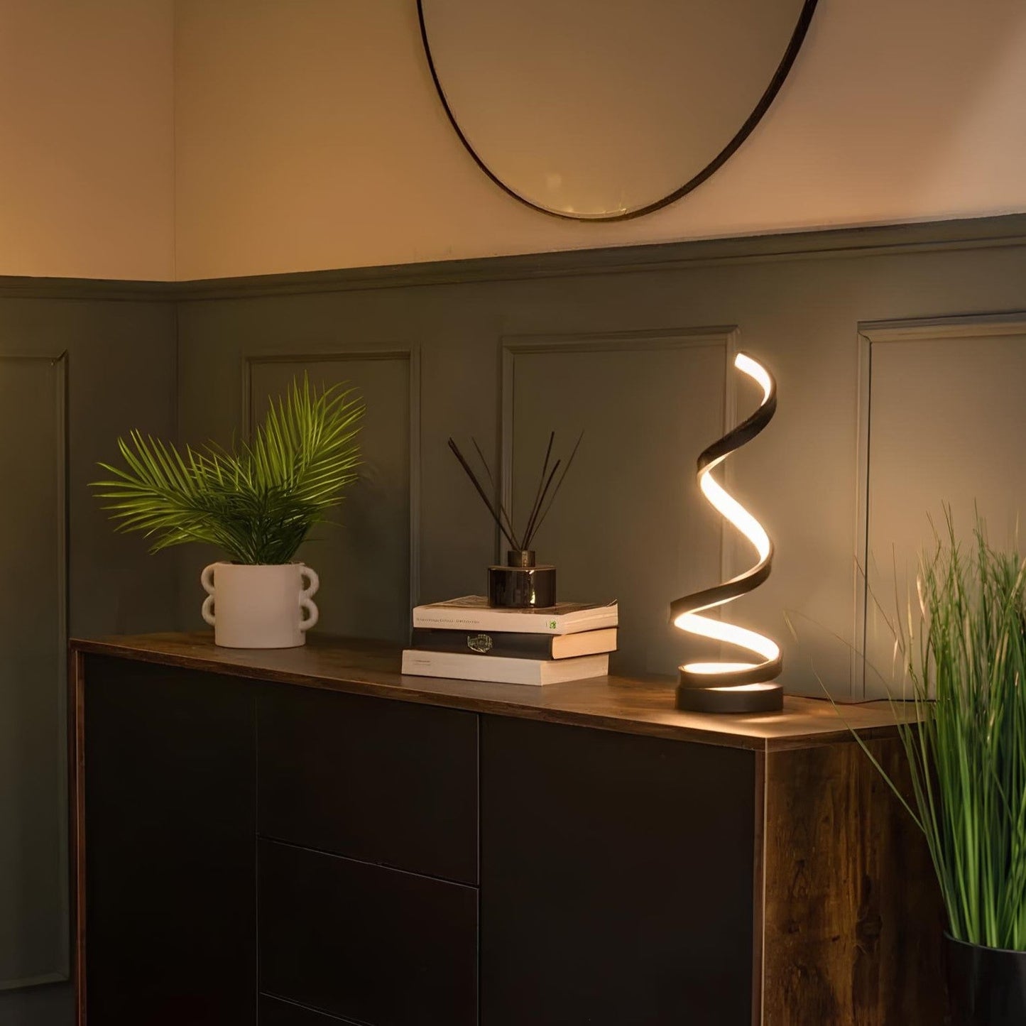 Spiralna lampa stołowa LED nowoczesny design regulacja jasności