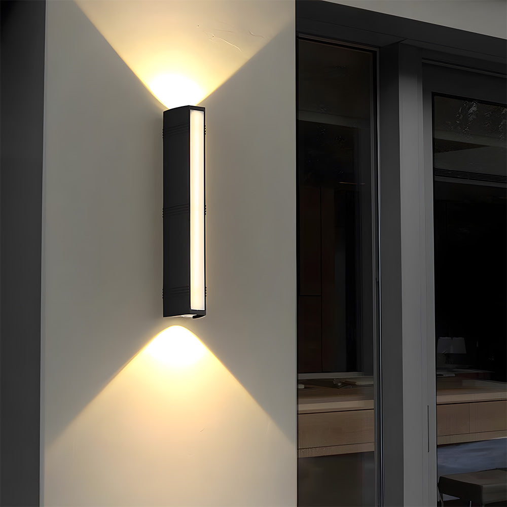Architektoniczna Smukła pionowa lampa LED zewnętrzna