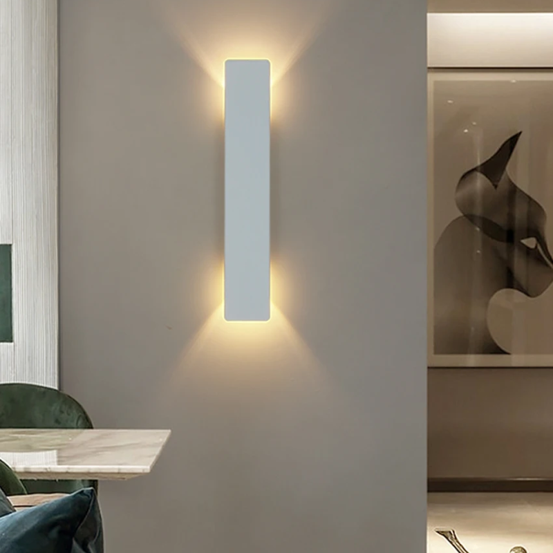 Minimalistyczna Smukła Zewnętrzna LED Lampa Ścienna