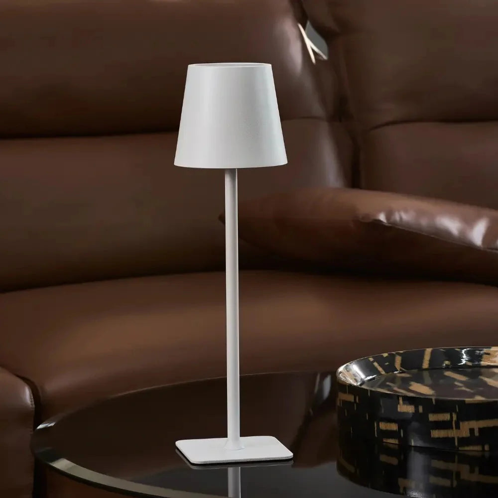 Bezprzewodowa lampa stołowa LED z dotykowym sterowaniem i akumulatorem