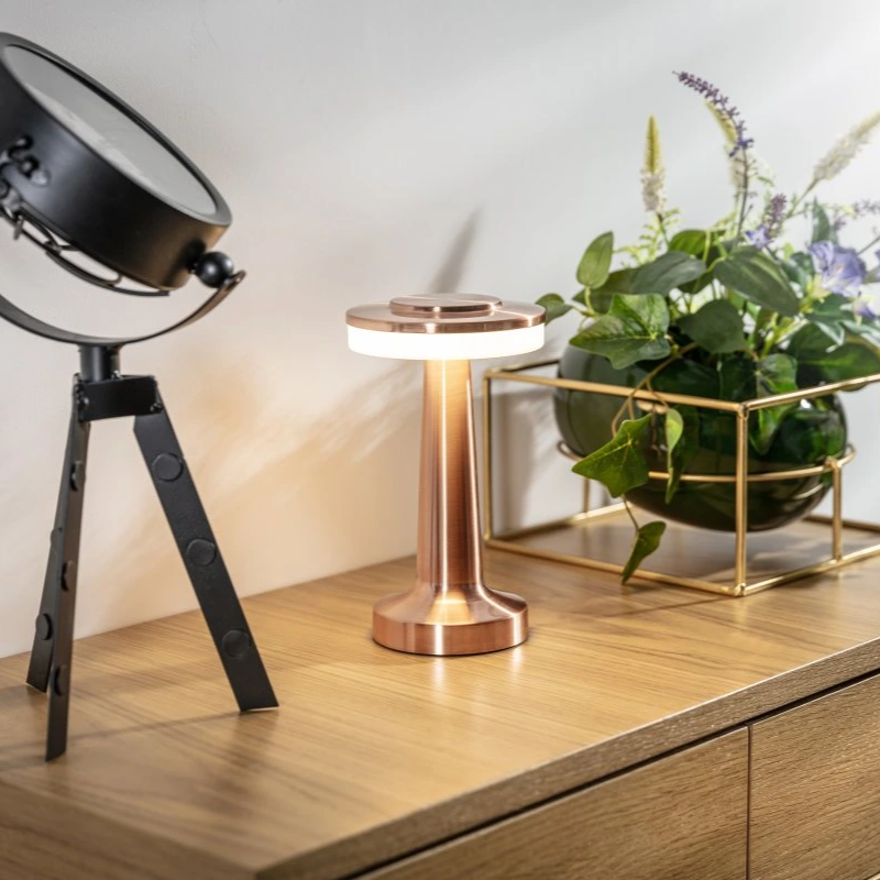 Uniwersalna ruchomy przenośna bezprzewodowa lampa stołowa LED